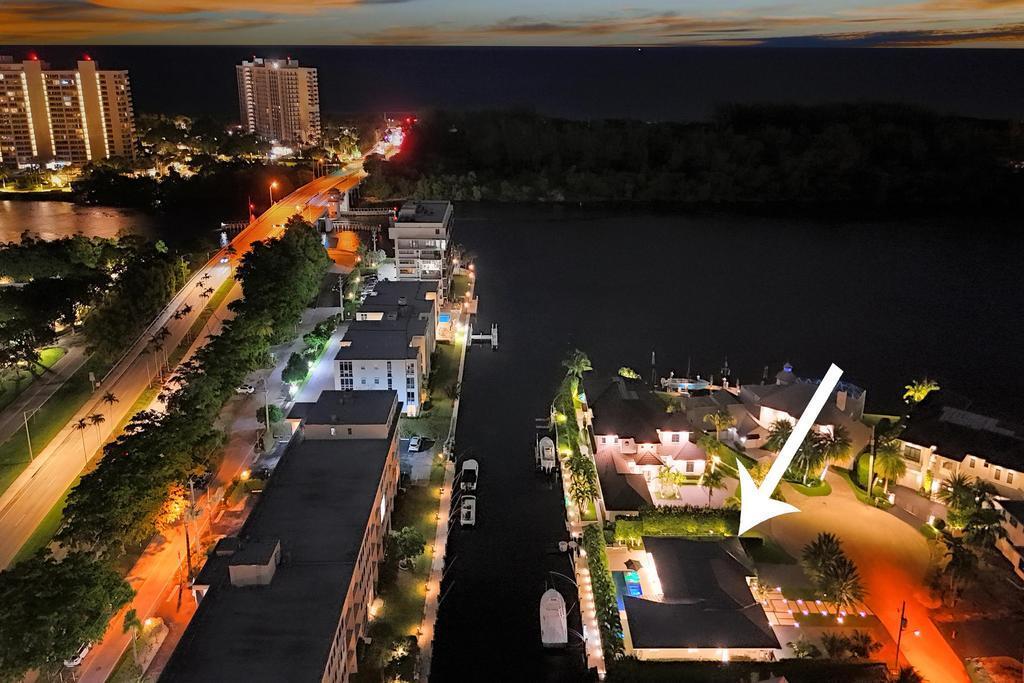 LAKE ROGERS ISLE UNIT E - Residential