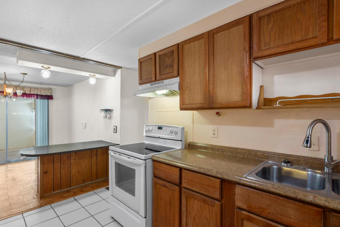 Spanish Lakes One - Residential