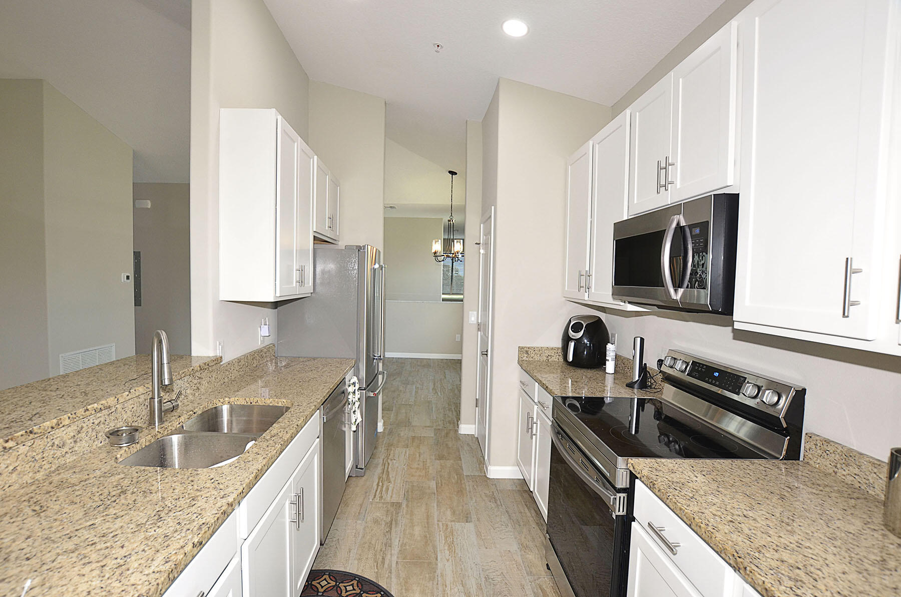 Bella Vista Condo Phases II III and IV - Residential
