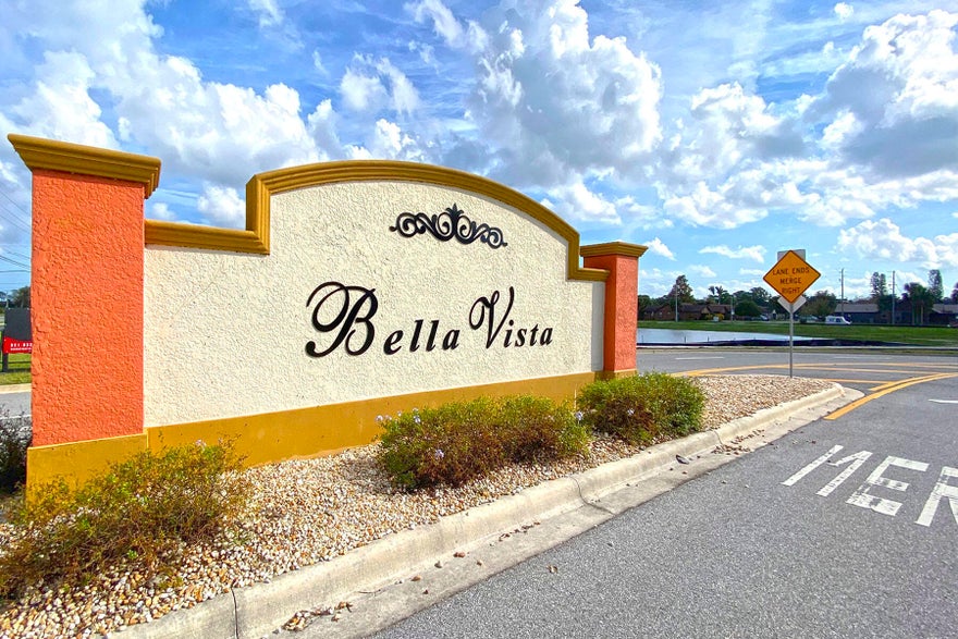 3/2 CBS End Unit with most windows and view of the Turtle Creek Golf course. Built 2022 close to I-95, Excellent location to go to the Beach or quick trip to the Melbourne Airport and Orlando Airports. Excellent location to Beaches, shopping, and restaurants. HOA takes care of grass cutting, pool maintenance you can sit back and relax on your balcony. Kitchen, dining room and breakfast nook are laments. Large Kitchen cabinets with newer appliances. Bathrooms have beautiful fixtures. Master bath Has private commode, Master Closet is exceptionally spacious. The location is great and on a dead end street so very quiet area.