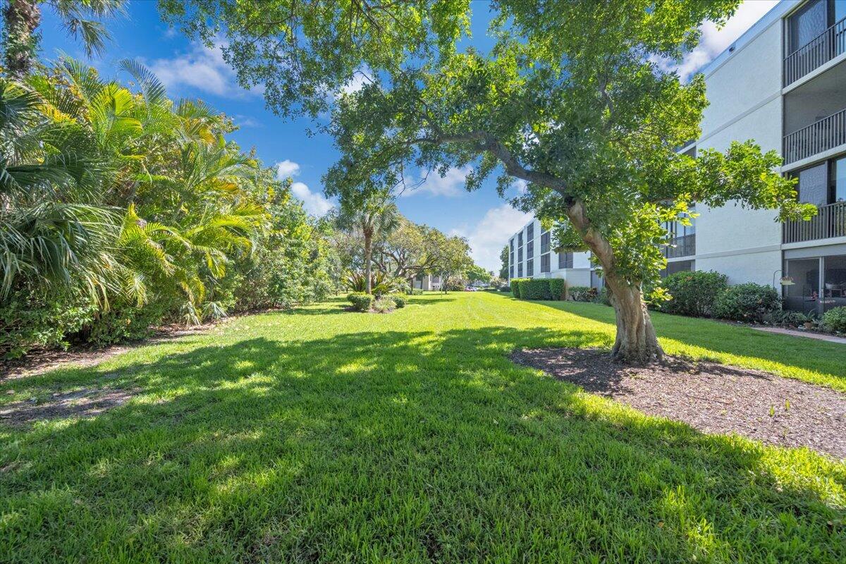 OCEAN PARKS CONDO - Residential