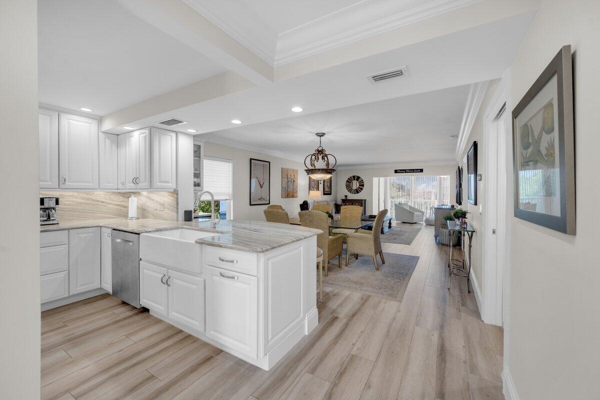 OCEAN PARKS CONDO - Residential