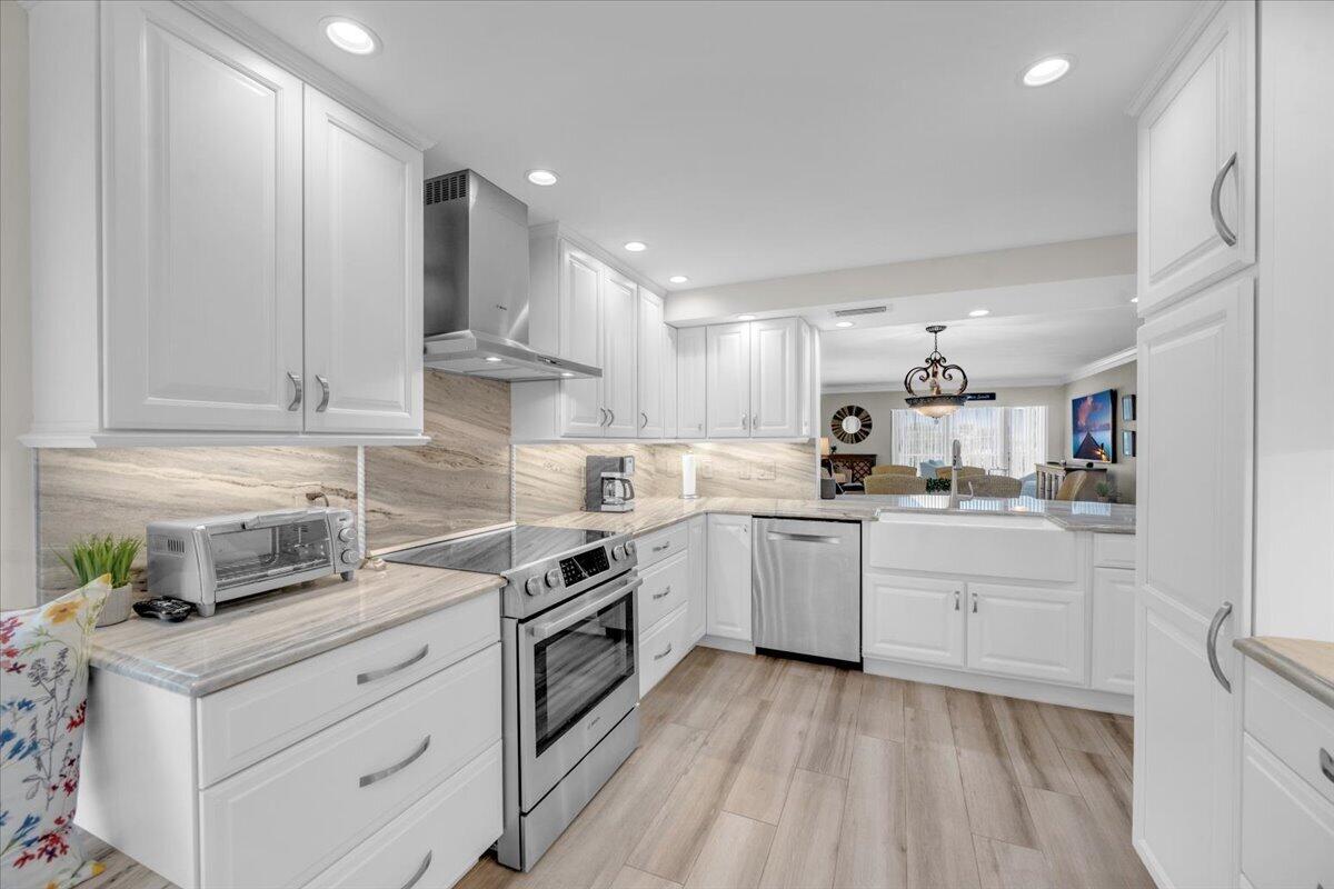 OCEAN PARKS CONDO - Residential