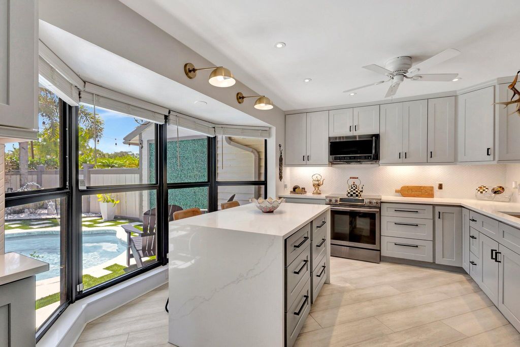 Photo of 13400 Bedford Mews Court, Wellington, FL 33414 (MLS # R11156338)