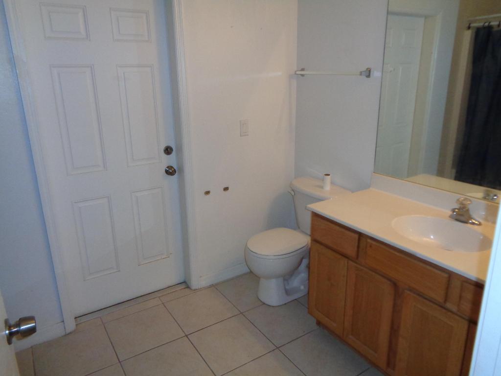 PORT ST LUCIE SECTION 35 - Residential Lease