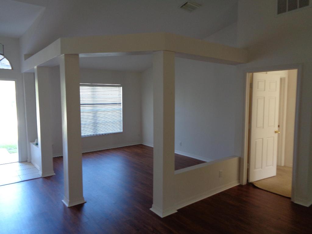 PORT ST LUCIE SECTION 35 - Residential Lease