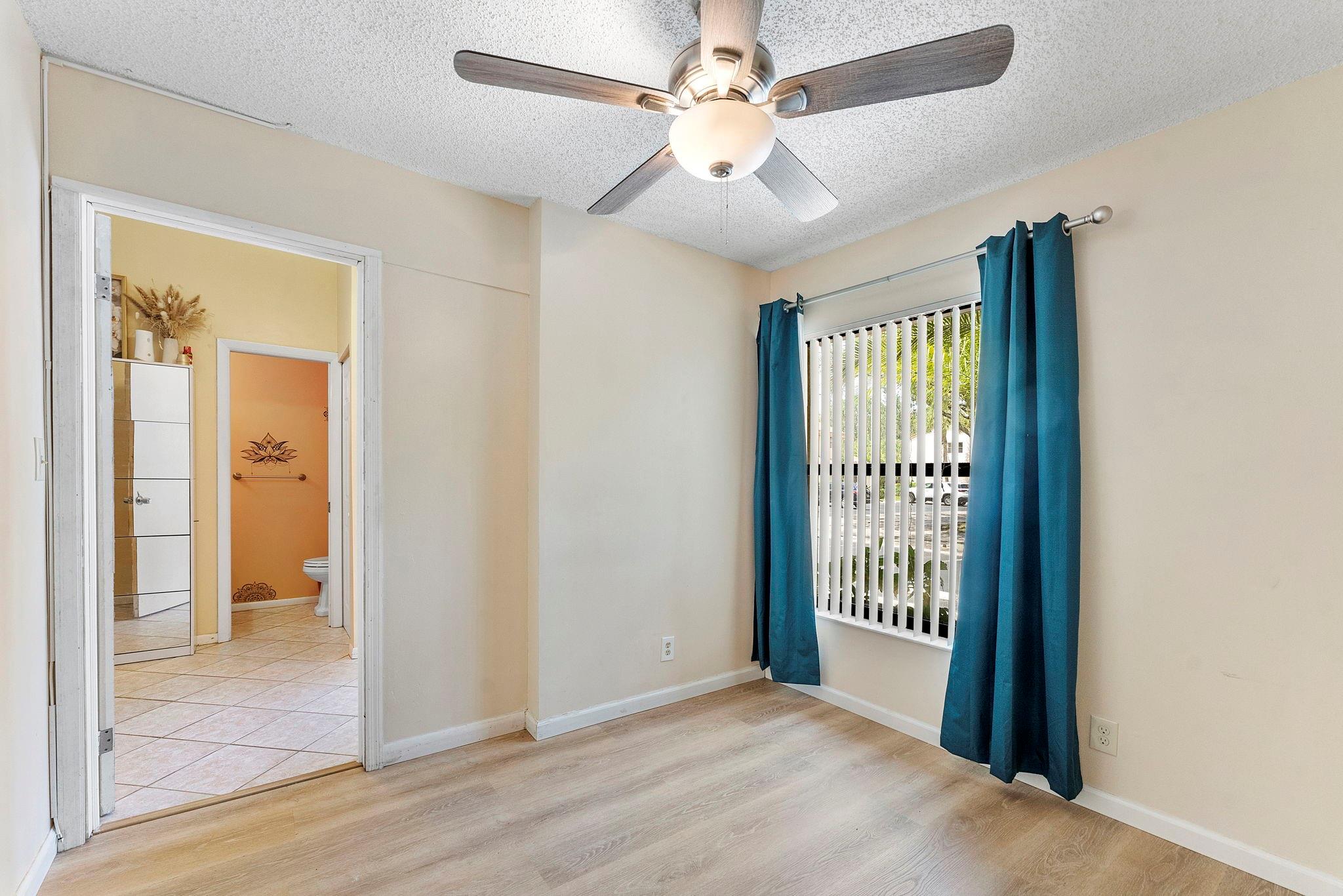 Golden Raintree III - Residential