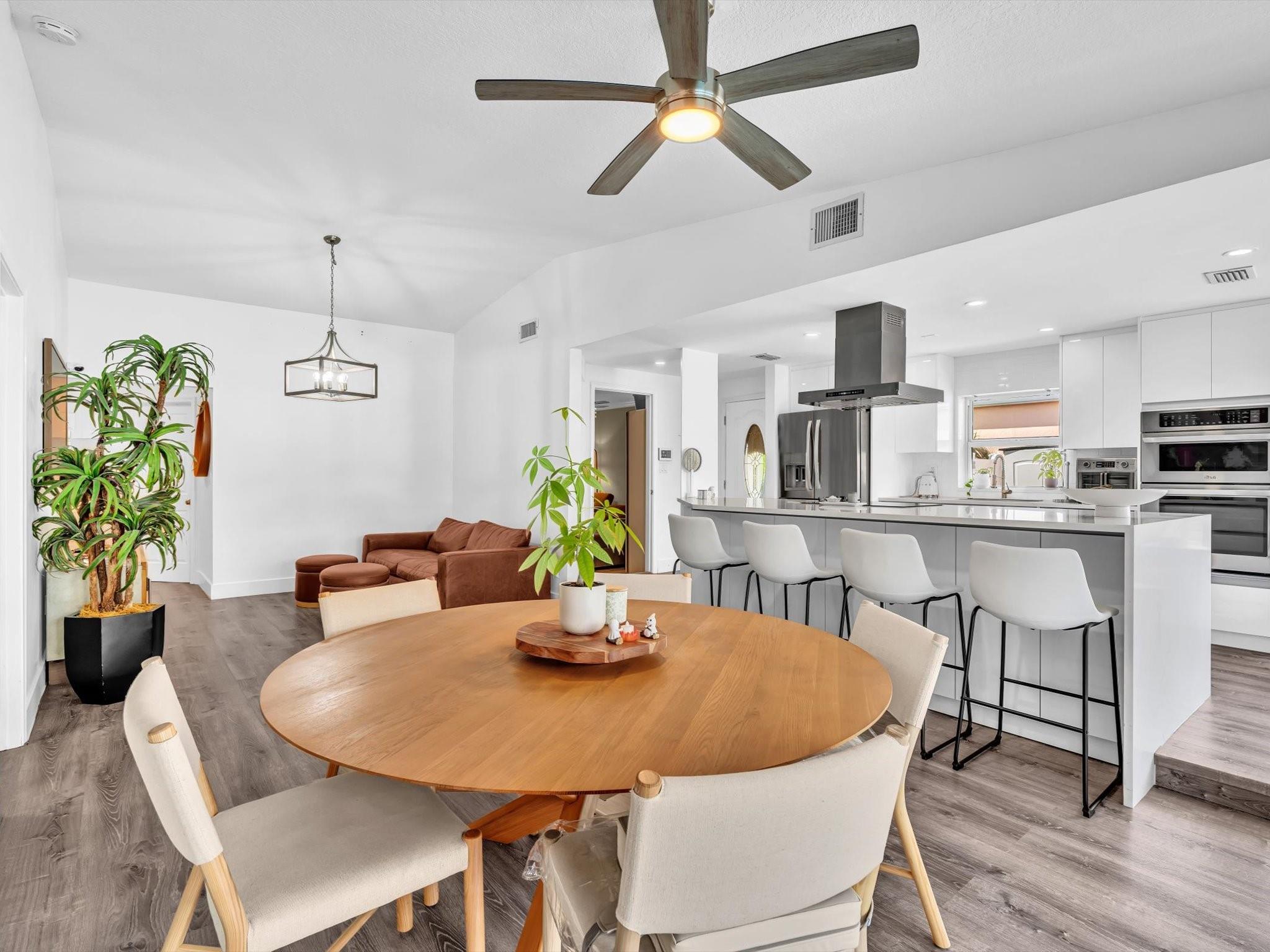 COLONY AT STIRLING - Residential Lease