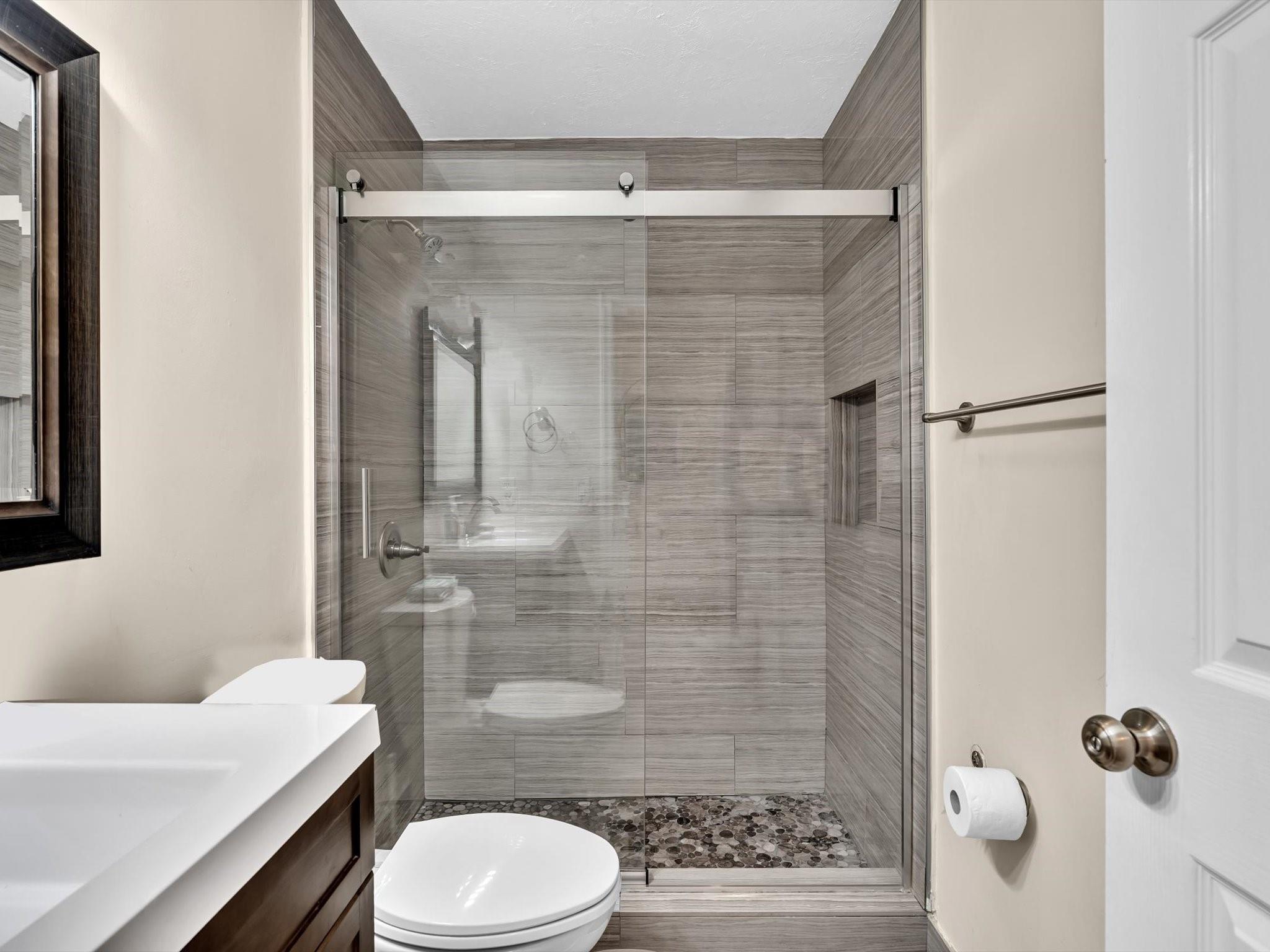 COLONY AT STIRLING - Residential Lease