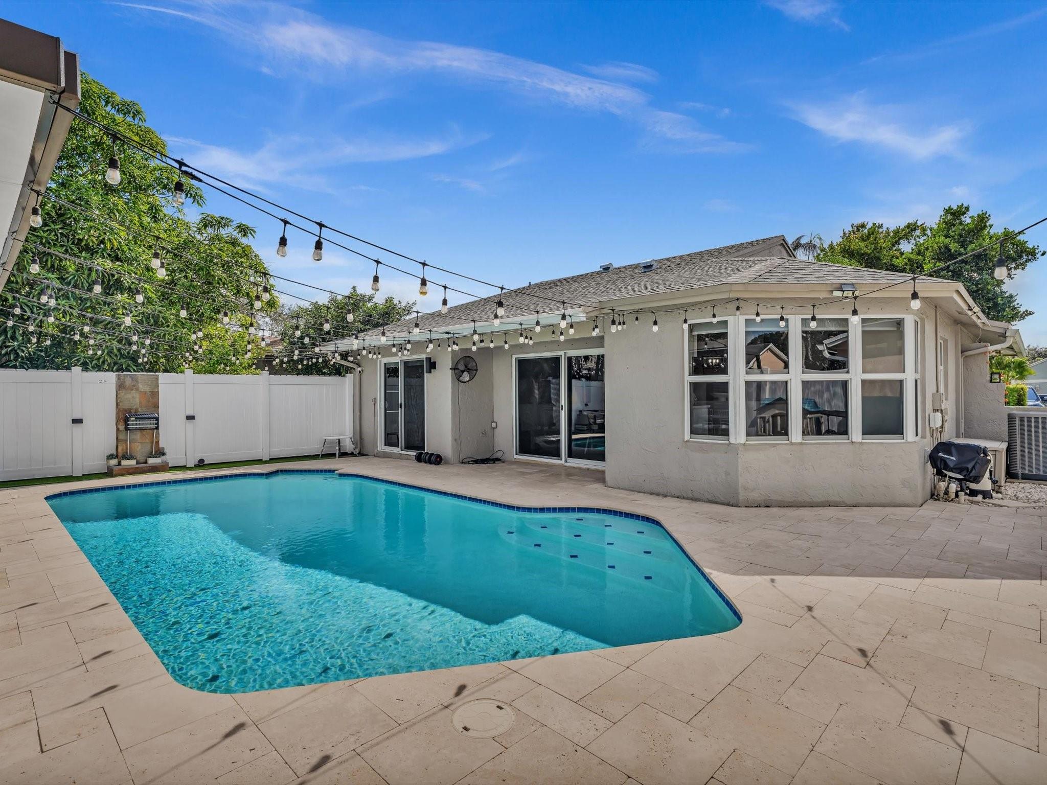 COLONY AT STIRLING - Residential Lease