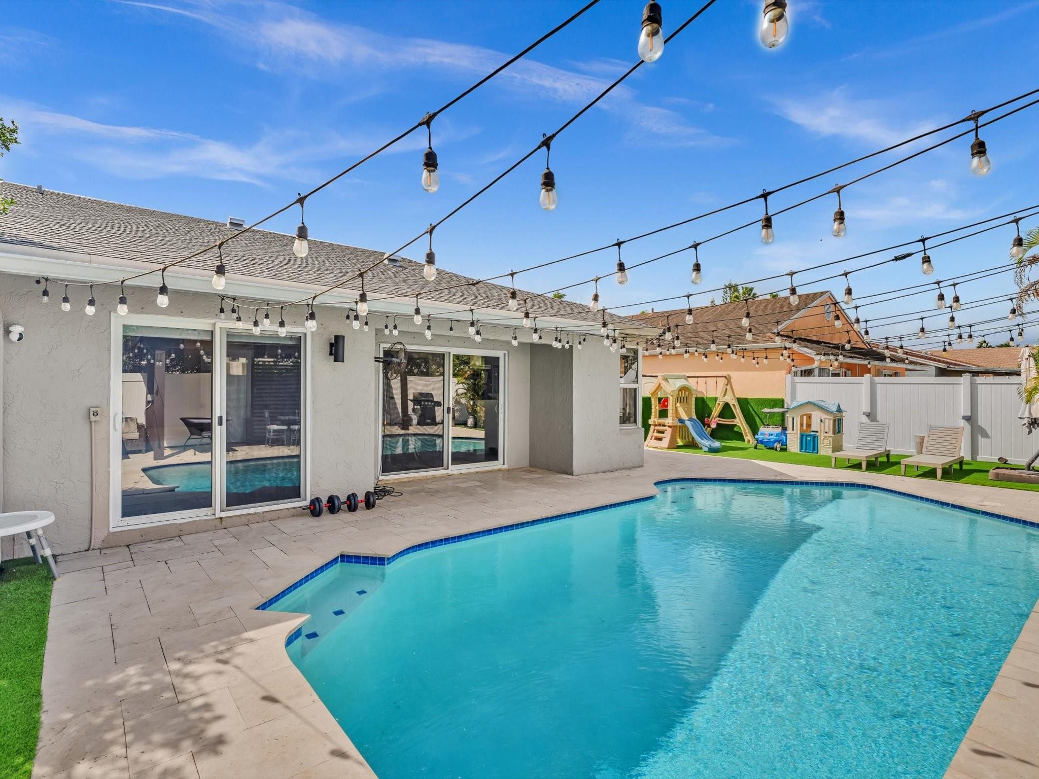 COLONY AT STIRLING - Residential Lease