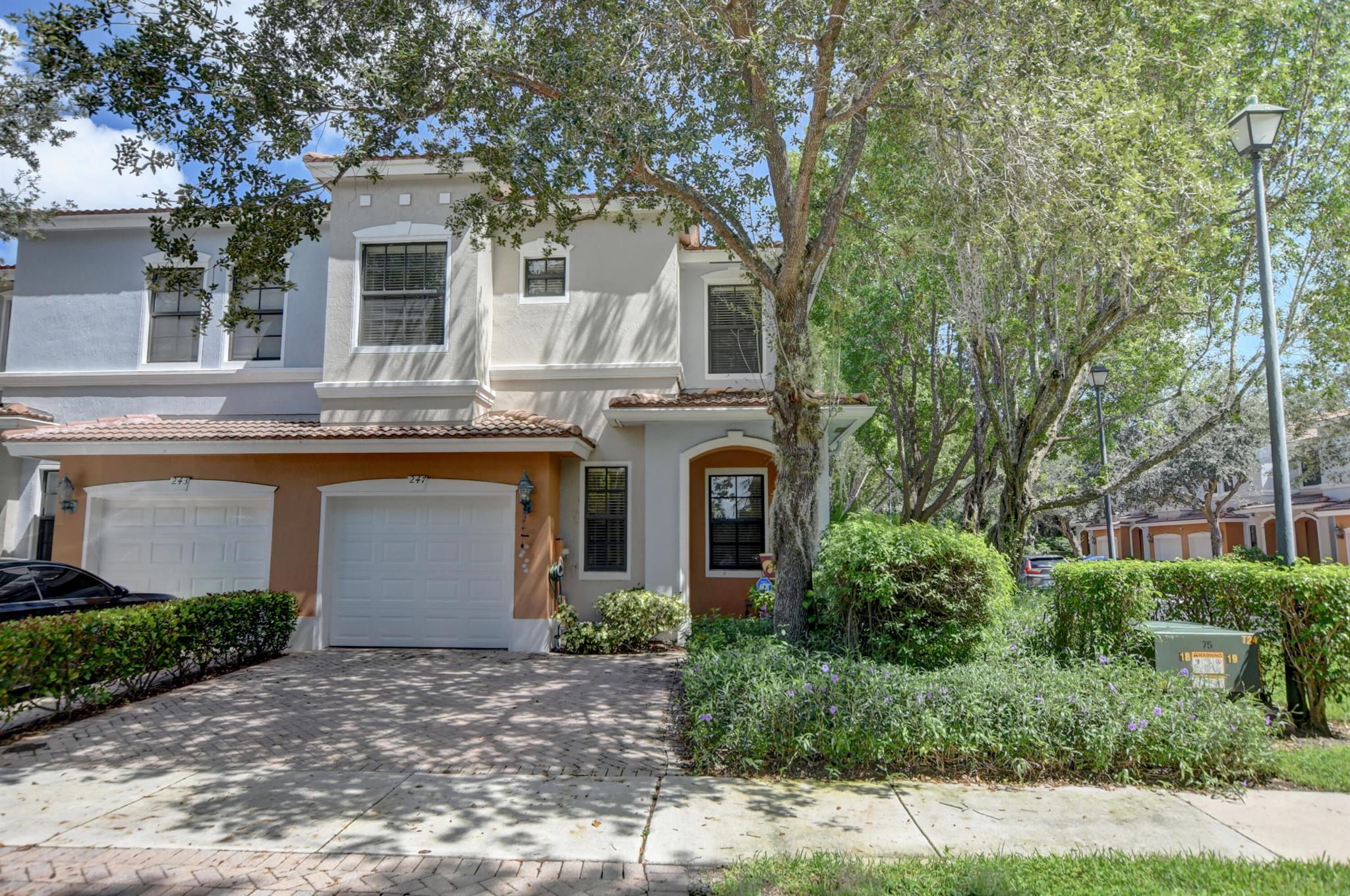 Corner Townhouse in a well-maintained, all-ages neighborhood. 3 Bed / 2.5 Bath. Windows throughout providing lots of natural light. Open floor plan with spacious living area and an oversized master bedroom. One-car garage with a two-car driveway and extended-paved back patio. New AC unit, new washing machine, recently painted and updated lighting fixtures throughout. Private end-unit located near extra guest parking. Digital keypad entry system. Basic cable & high-speed internet included. Resort-style community pool & fitness center. Close to Publix, Sprouts, Whole Foods, Trader Joe's, Target, Downtown Atlantic Avenue, and the beach. One, non-shedding dog allowed up to 40lbs. No cats please. Local, responsive landlord. Experience all Delray Beach has to offer!!