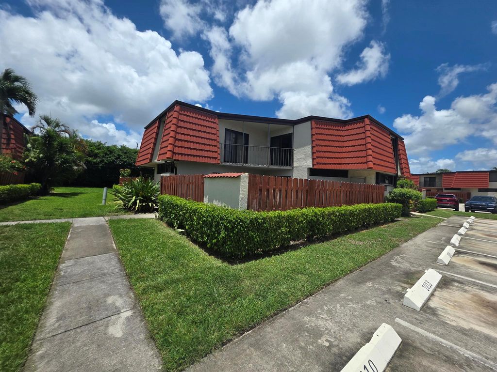 Photo of 3776 Victoria Drive, West Palm Beach, FL 33406 (MLS # R11108089)