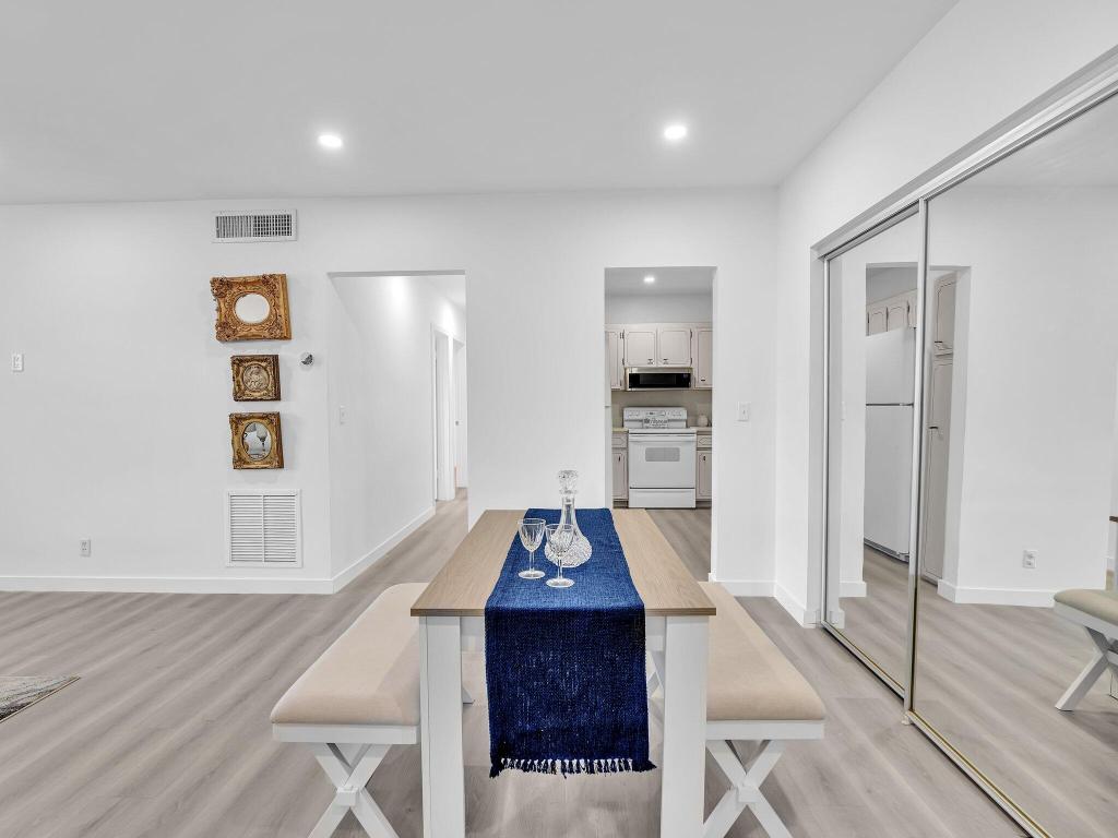 330 S Cypress Road 628