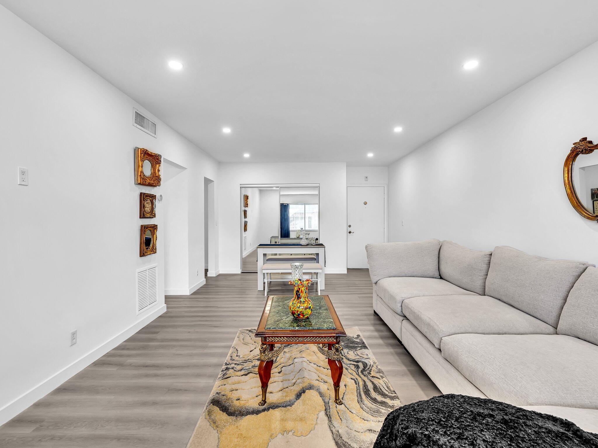 VIRGINIAN APARTMENTS - Residential