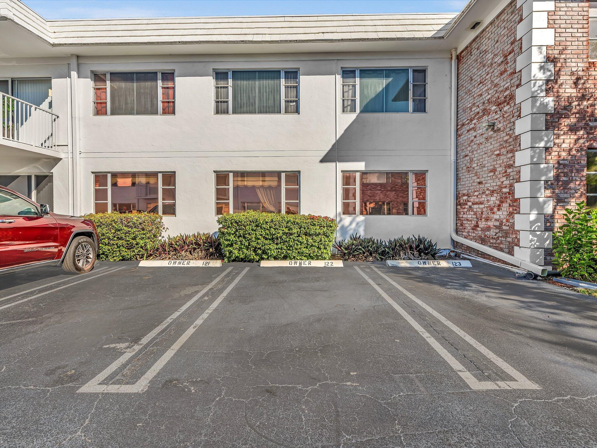 VIRGINIAN APARTMENTS - Residential