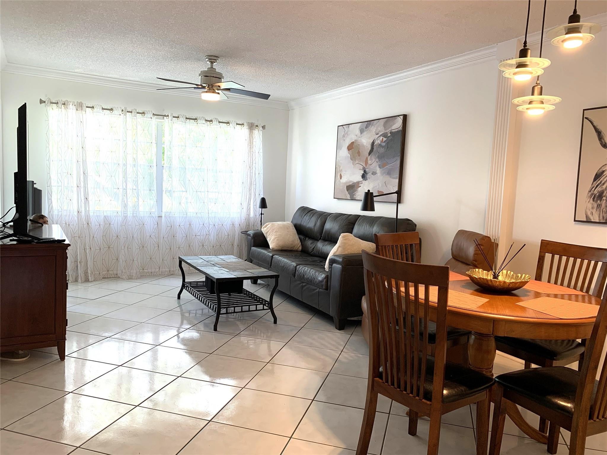 5003 NW 35TH Street 508