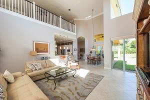 CANYON SPRINGS - Residential