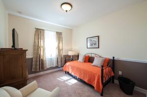 CANYON SPRINGS - Residential