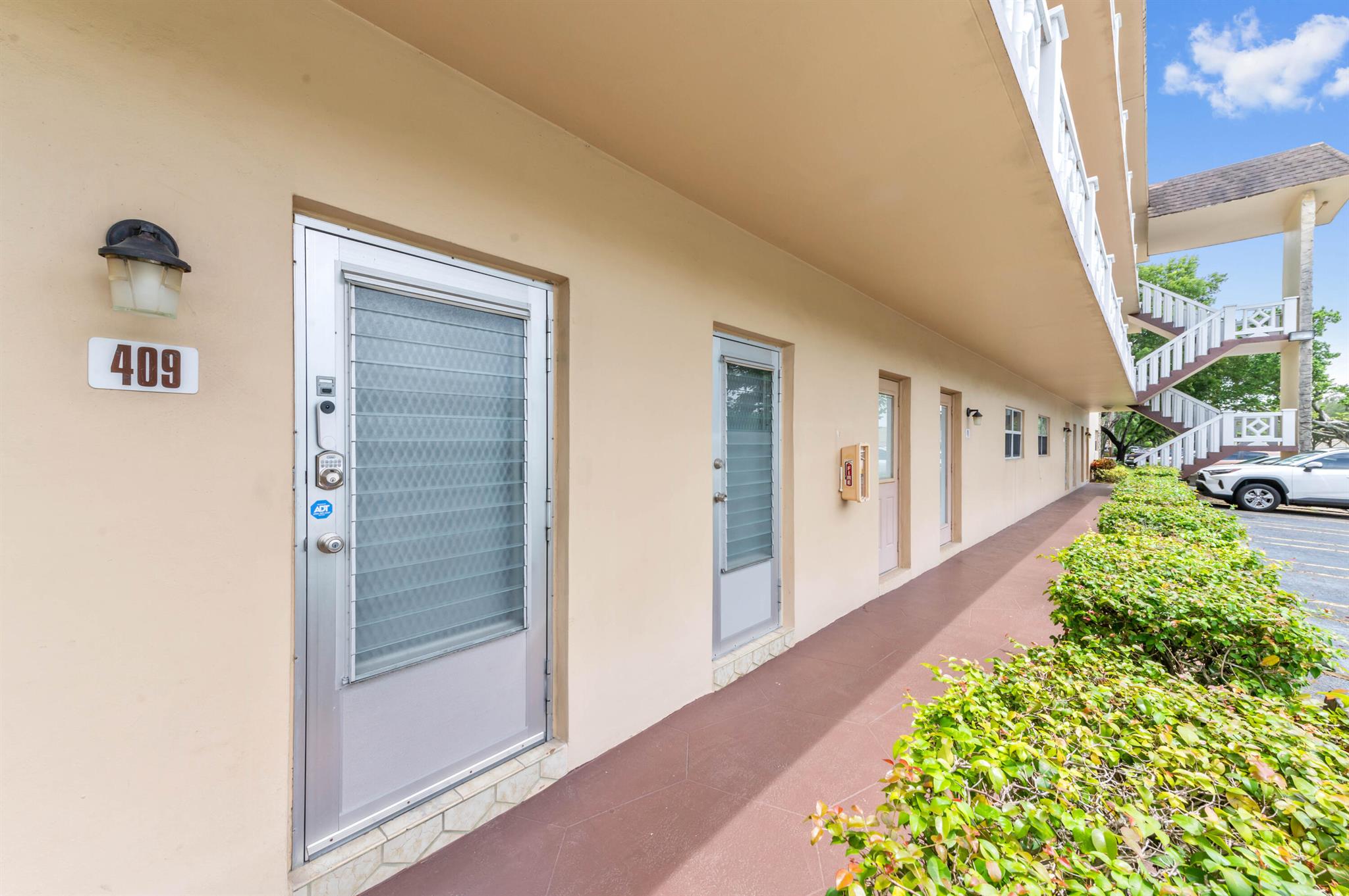 3530 NW 52nd Avenue 409