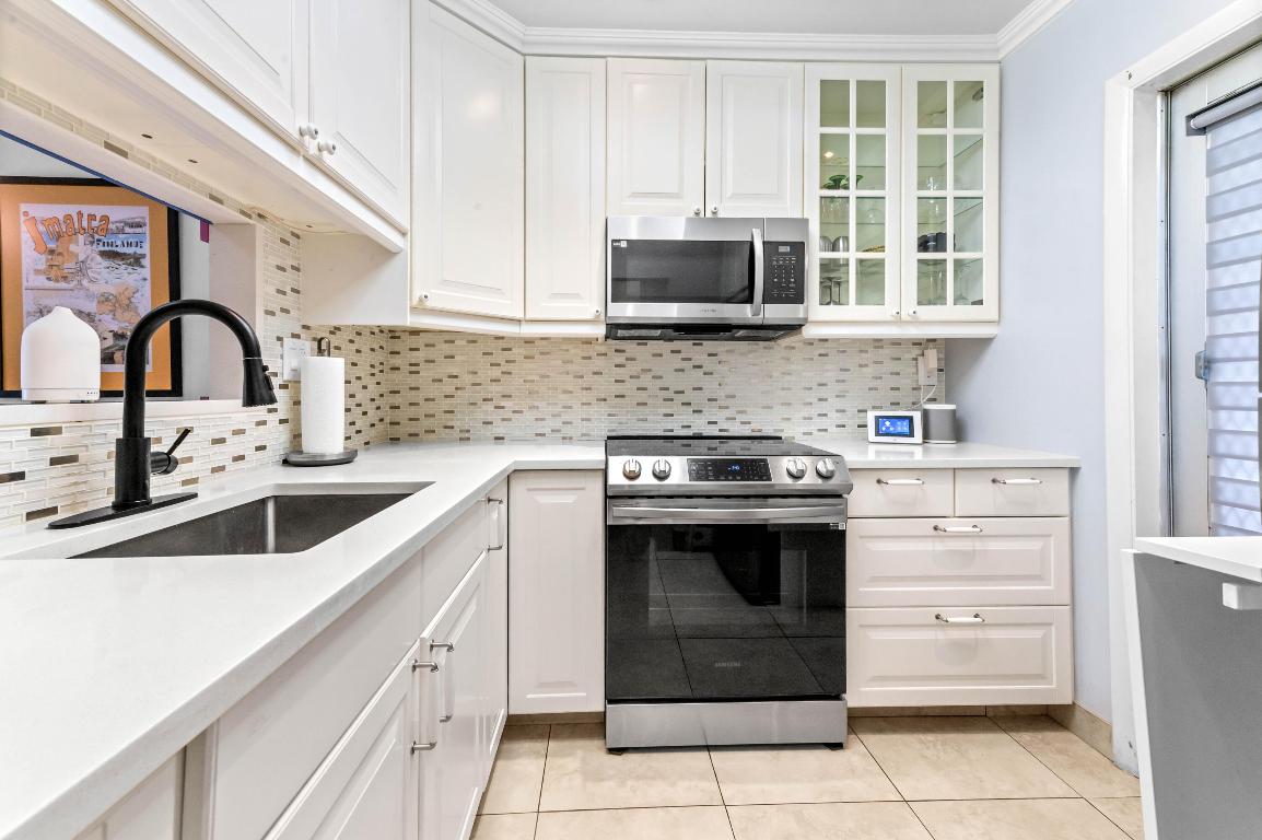 Hawaiian Gardens - Residential