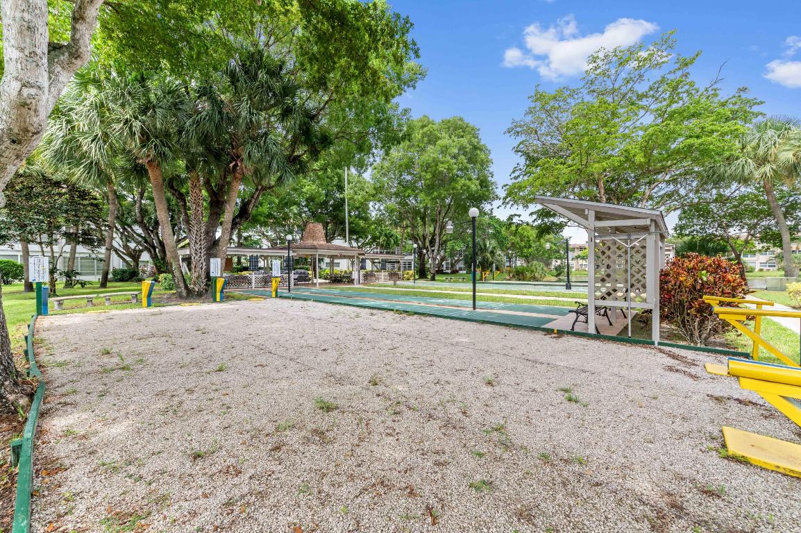 Hawaiian Gardens - Residential