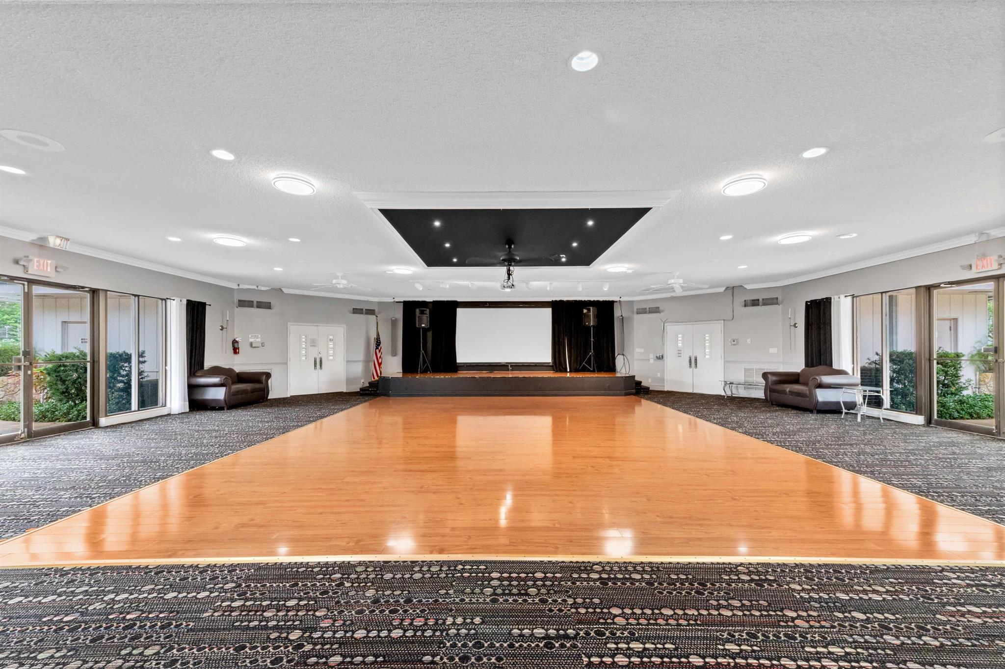 Hawaiian Gardens - Residential