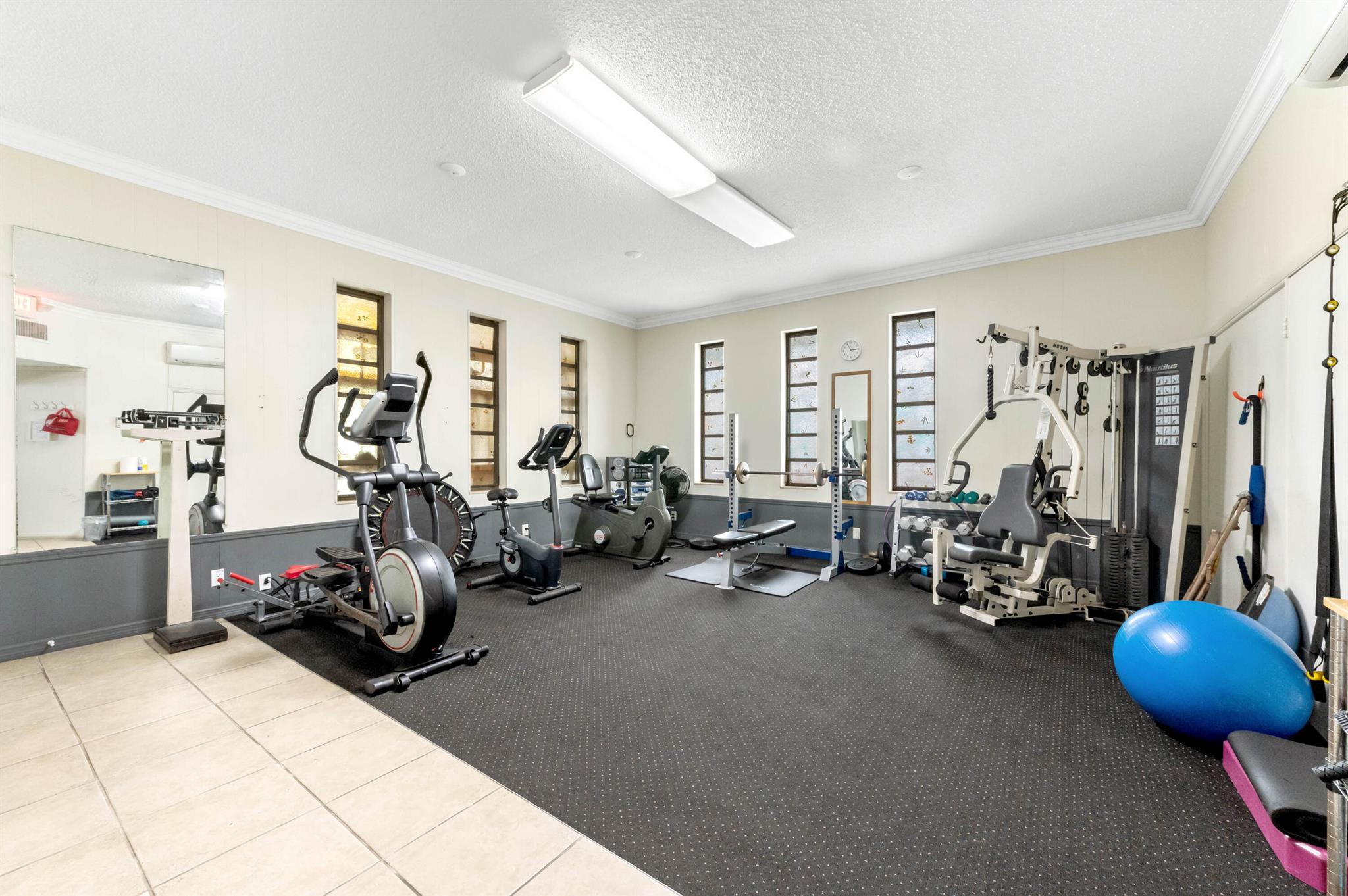 Hawaiian Gardens - Residential