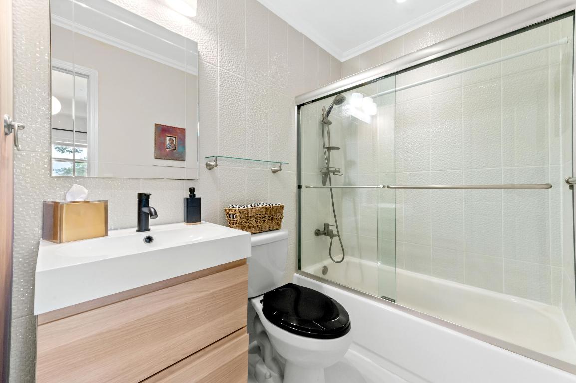 Hawaiian Gardens - Residential