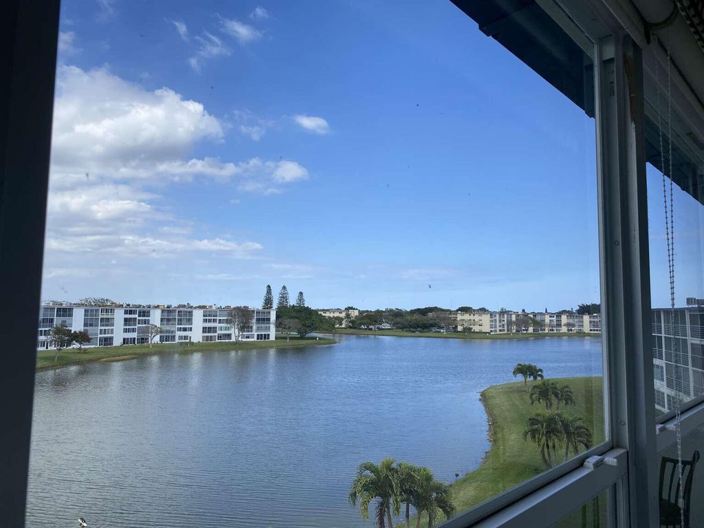 Photo of 4048 Exeter C Dr #4048, Boca Raton, FL 33434 (MLS # B26000005)