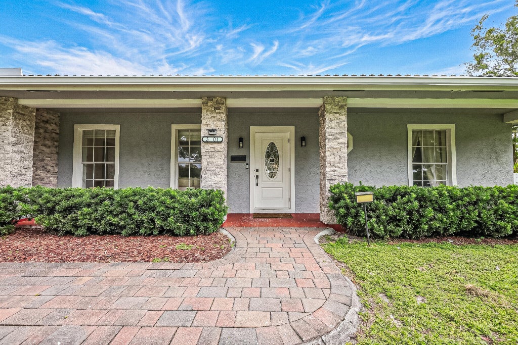 Photo of 3601 NW 85TH Avenue, Coral Springs, FL 33065 (MLS # B26093701)