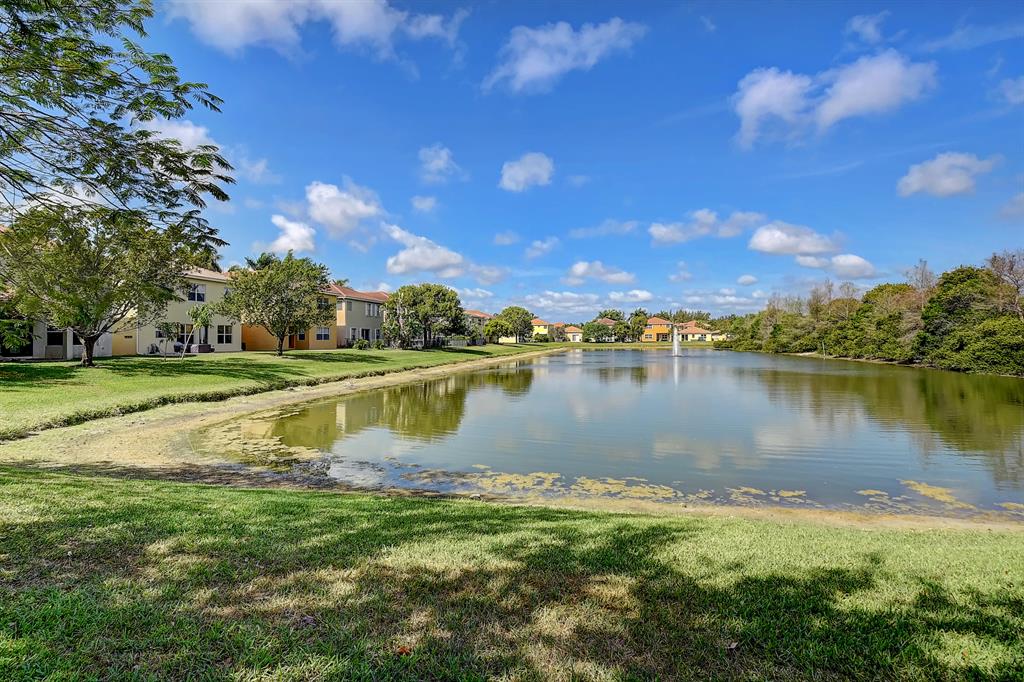 KNOLLWOOD PUD - Residential