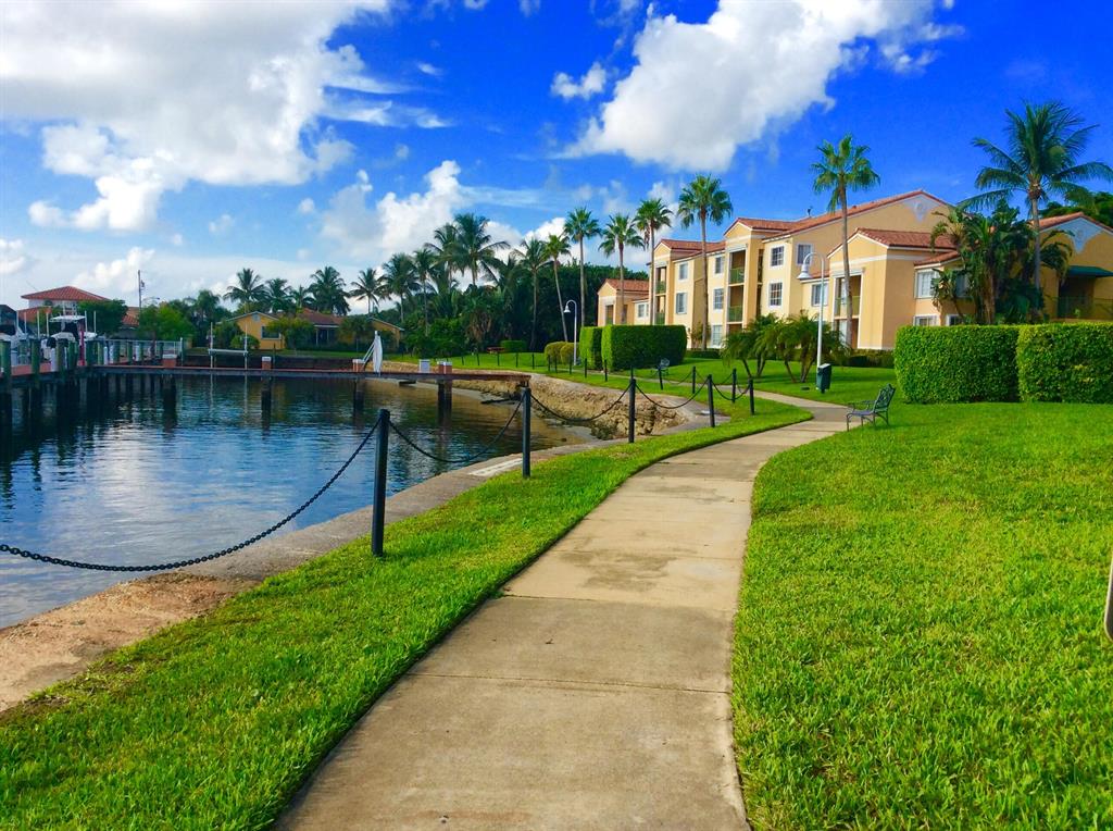 YACHT CLUB ON THE INTRACOASTAL CONDO - Residential Lease