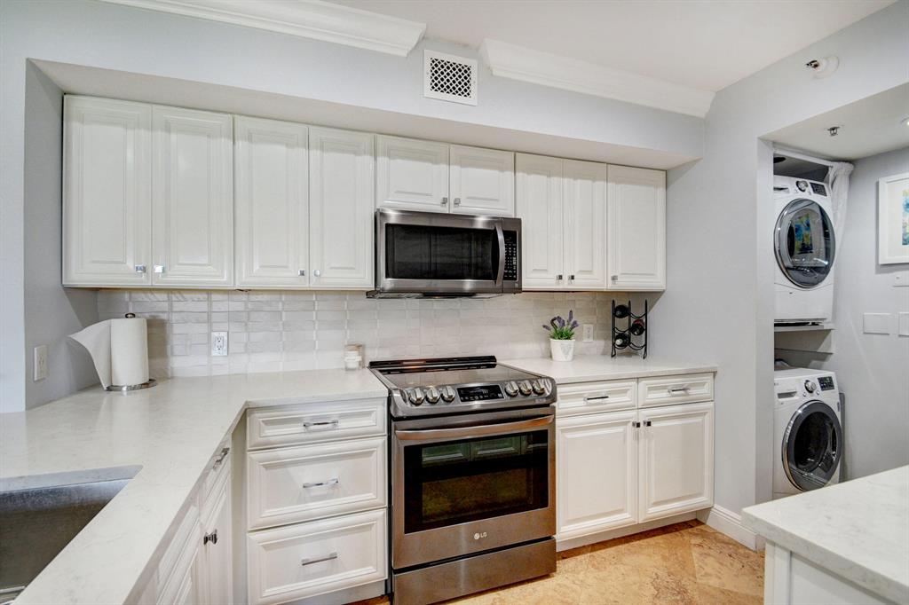 YACHT CLUB ON THE INTRACOASTAL CONDO - Residential Lease