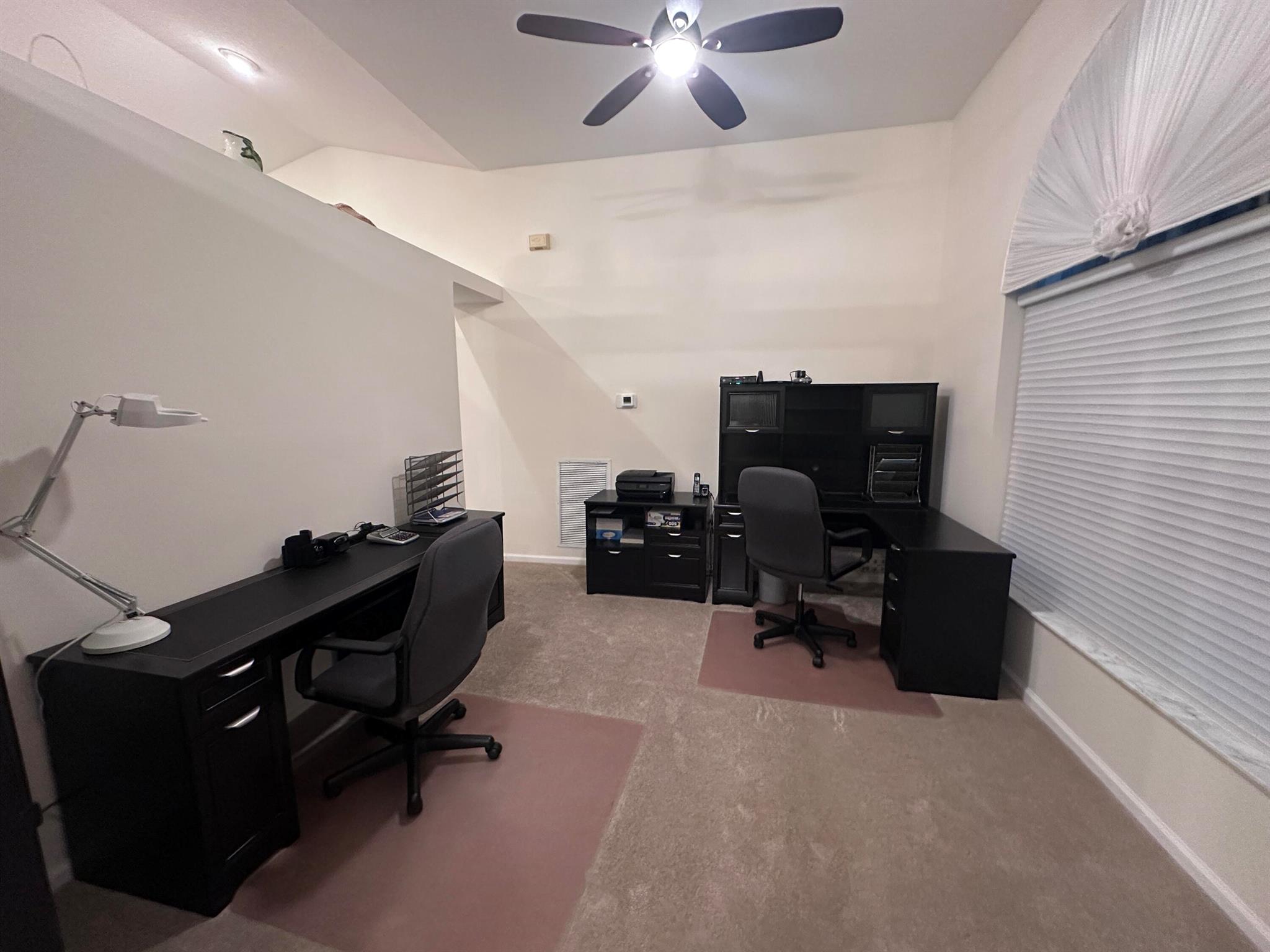 Yacht Harbor Manor - Residential Lease
