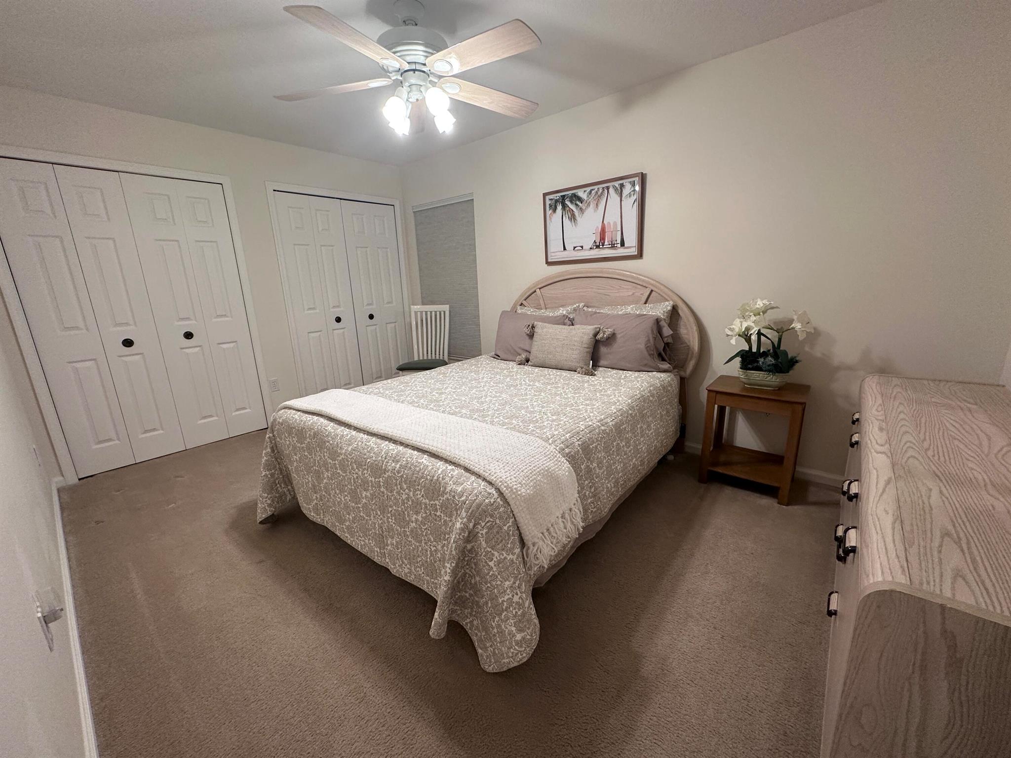 Yacht Harbor Manor - Residential Lease