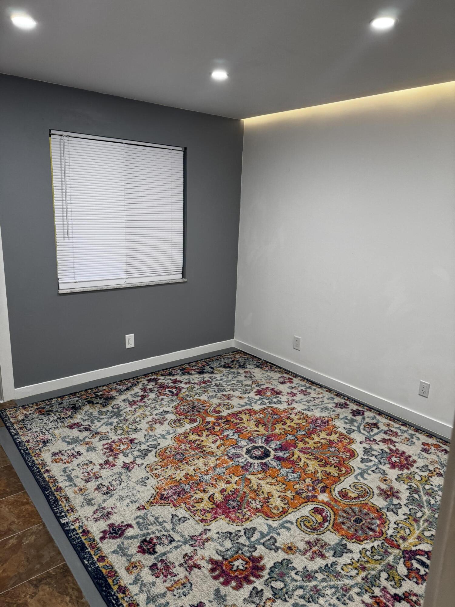 2828 Tennis Club Drive 202