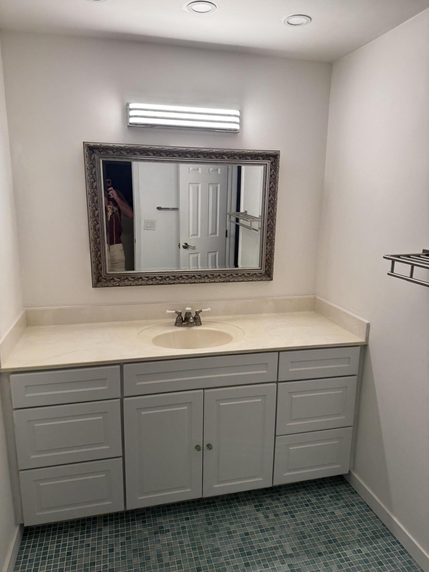 TCPB CONDO - Residential