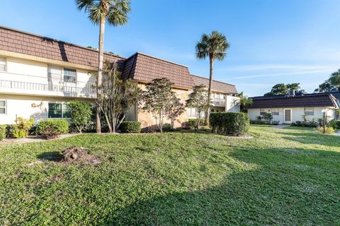 A home in Royal Palm Beach