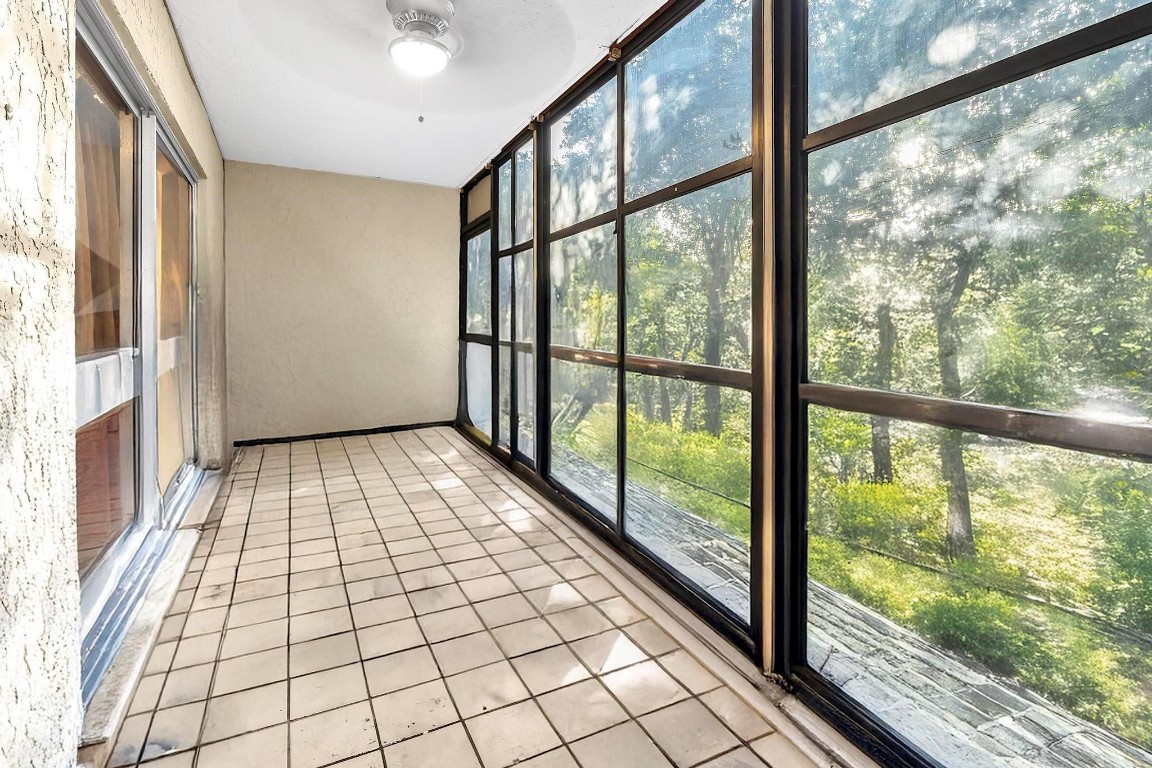 Madison Manor - Residential