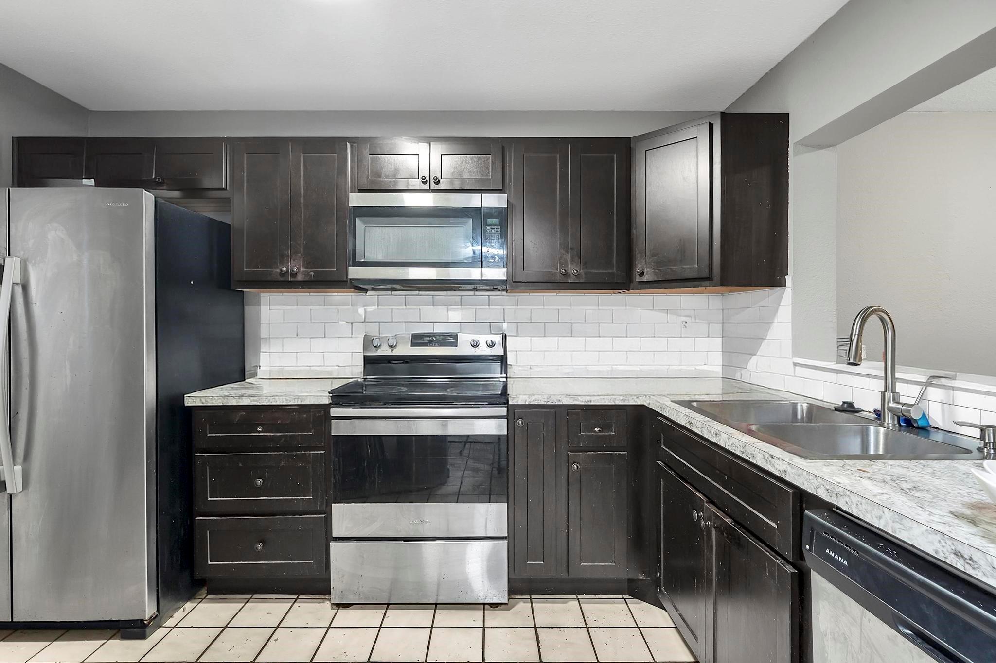 Madison Manor - Residential