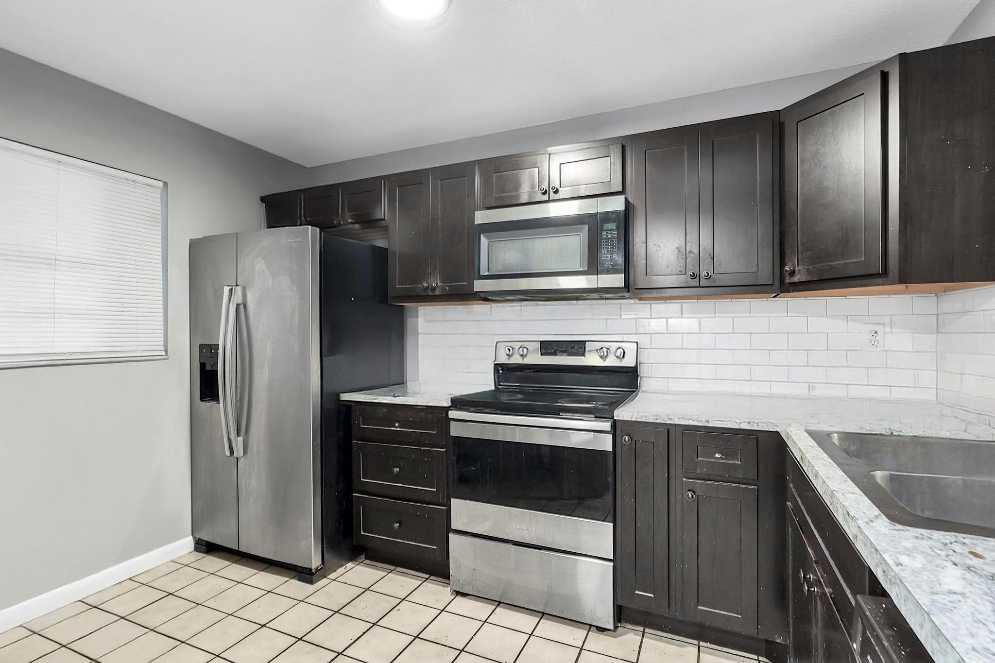 Madison Manor - Residential