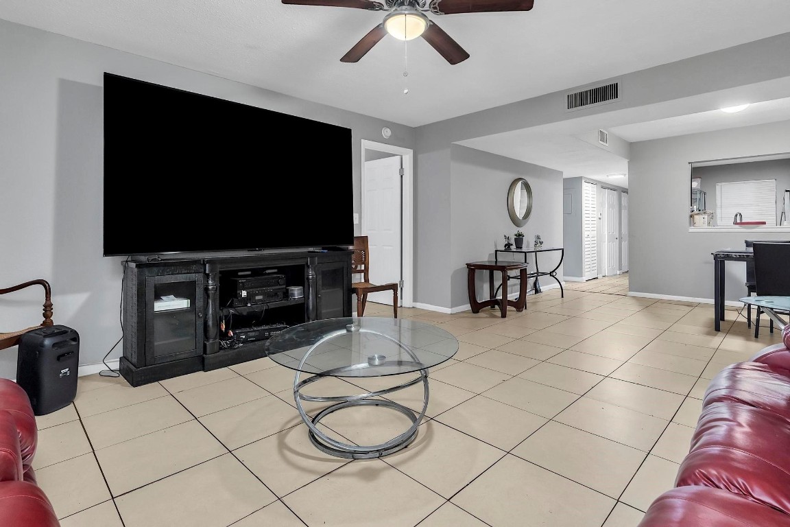 Madison Manor - Residential