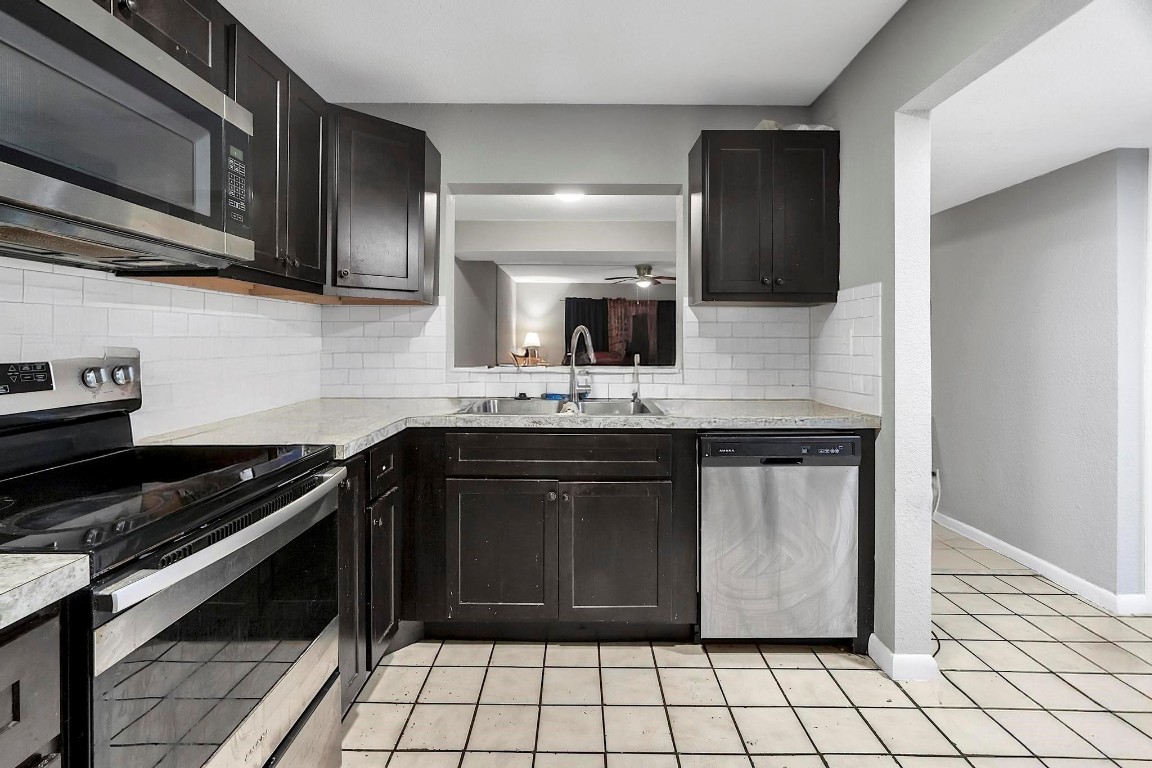 Madison Manor - Residential