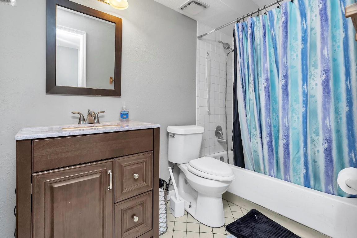 Madison Manor - Residential