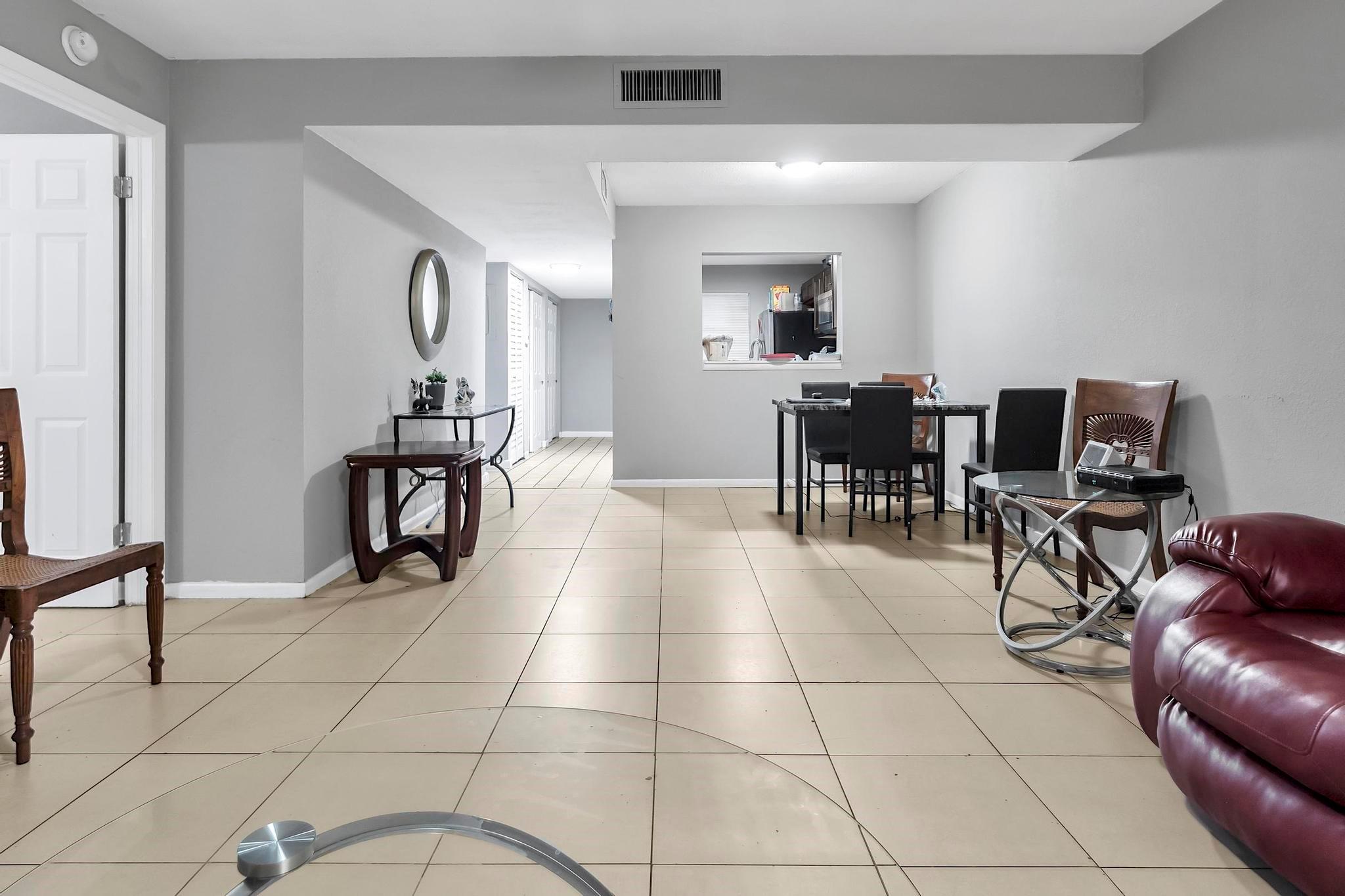 Madison Manor - Residential