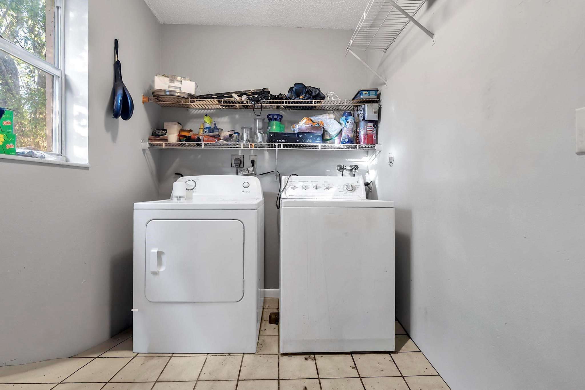 Madison Manor - Residential