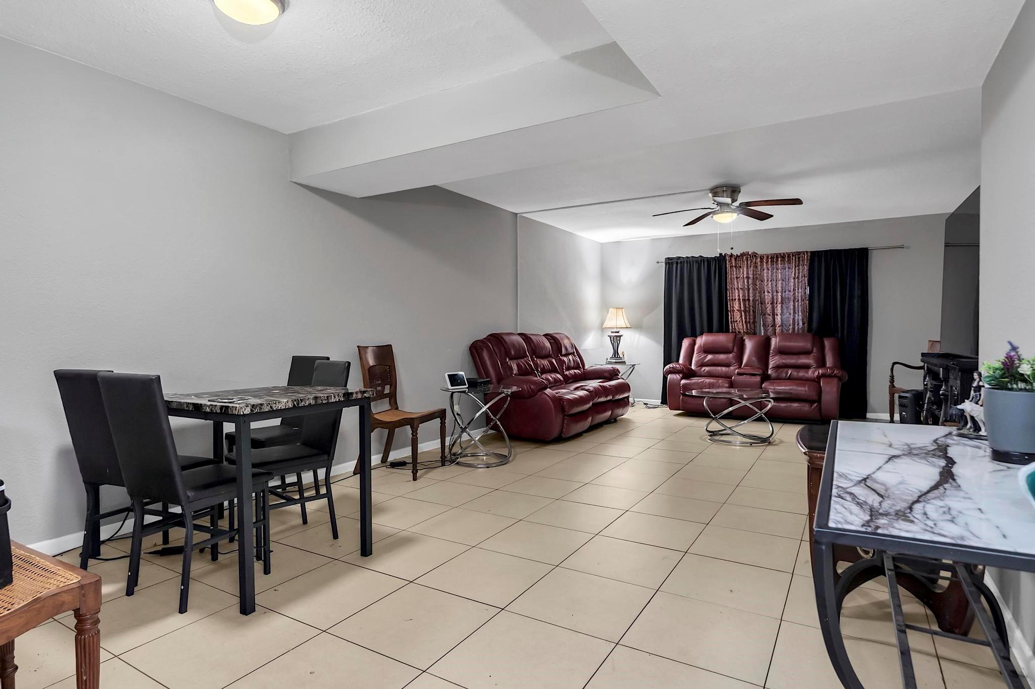 Madison Manor - Residential