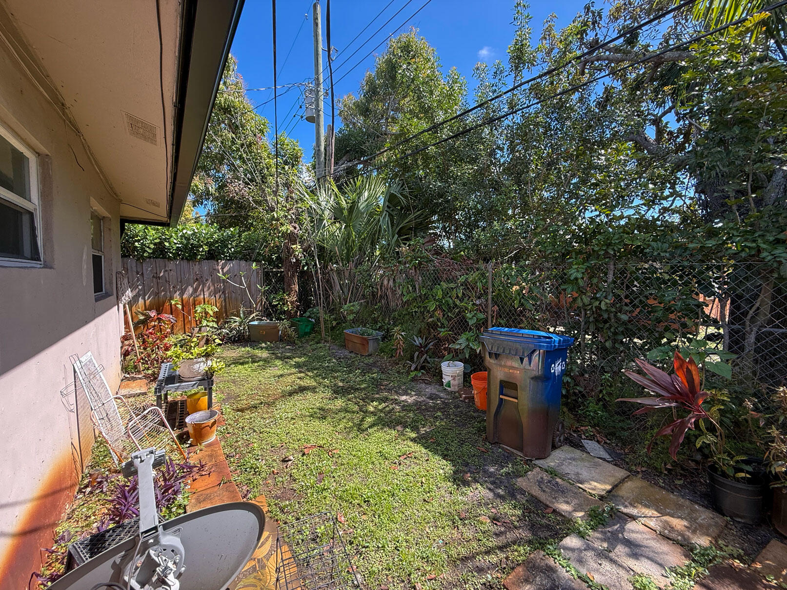 FERN SUB NO ONE - Residential Lease