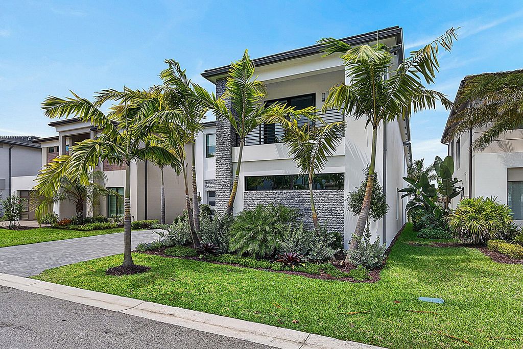 Photo of 8561 Crystal Downs Avenue, Boca Raton, FL 33434 (MLS # B26039720)